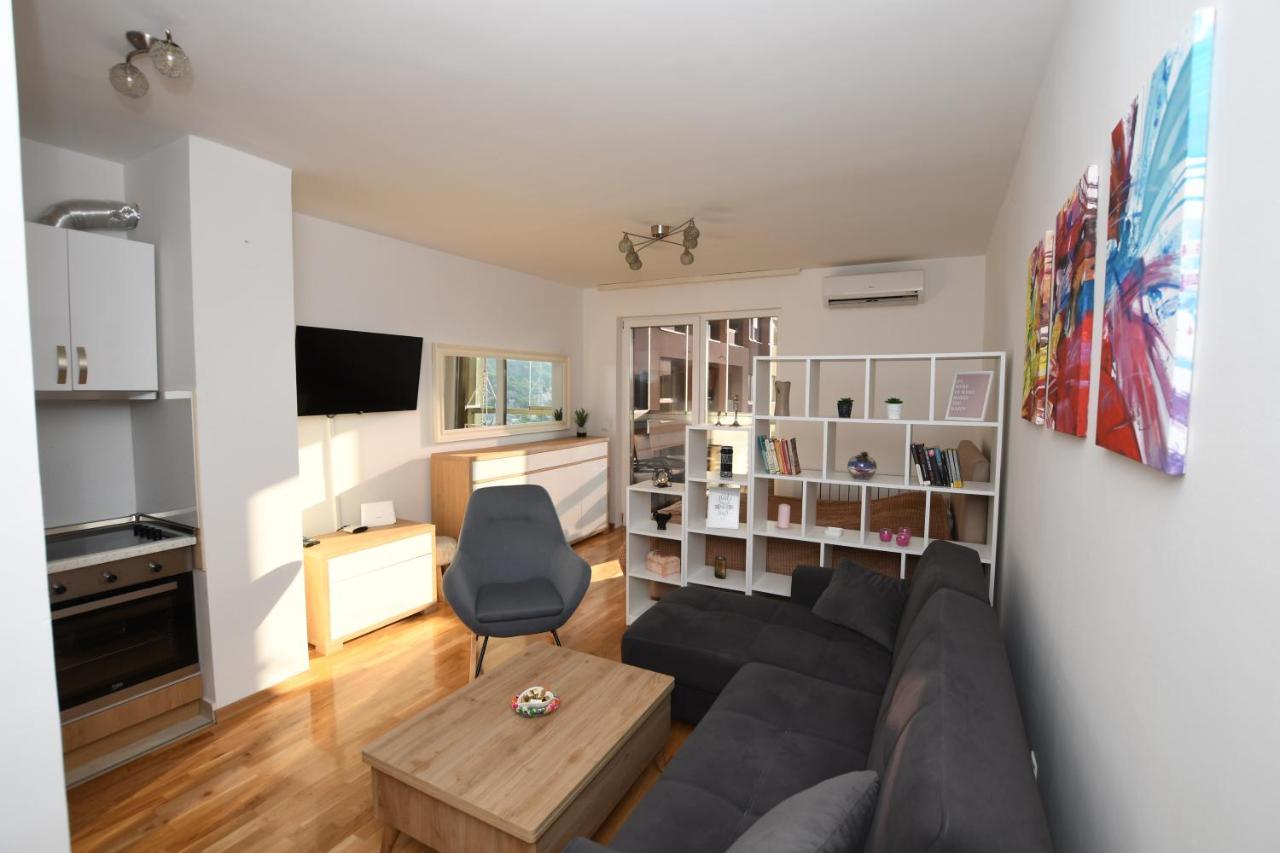 Sky Way Studio Apartment Sarajewo Zewnętrze zdjęcie