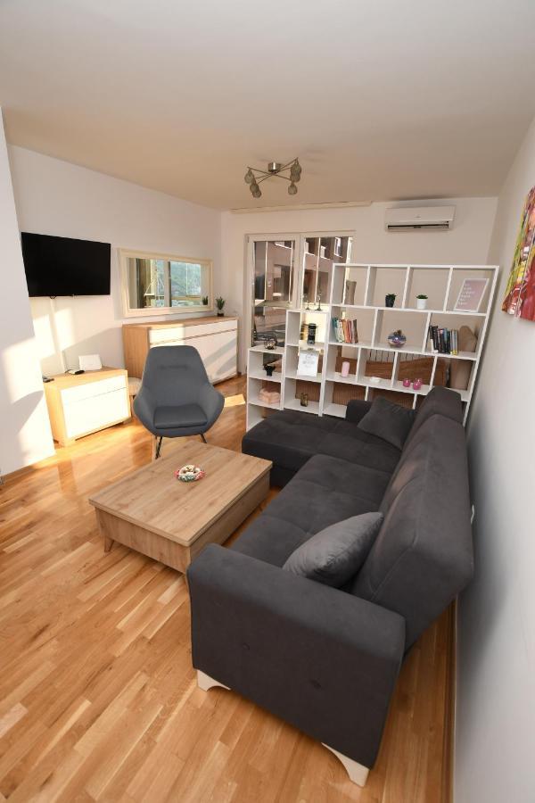 Sky Way Studio Apartment Sarajewo Zewnętrze zdjęcie